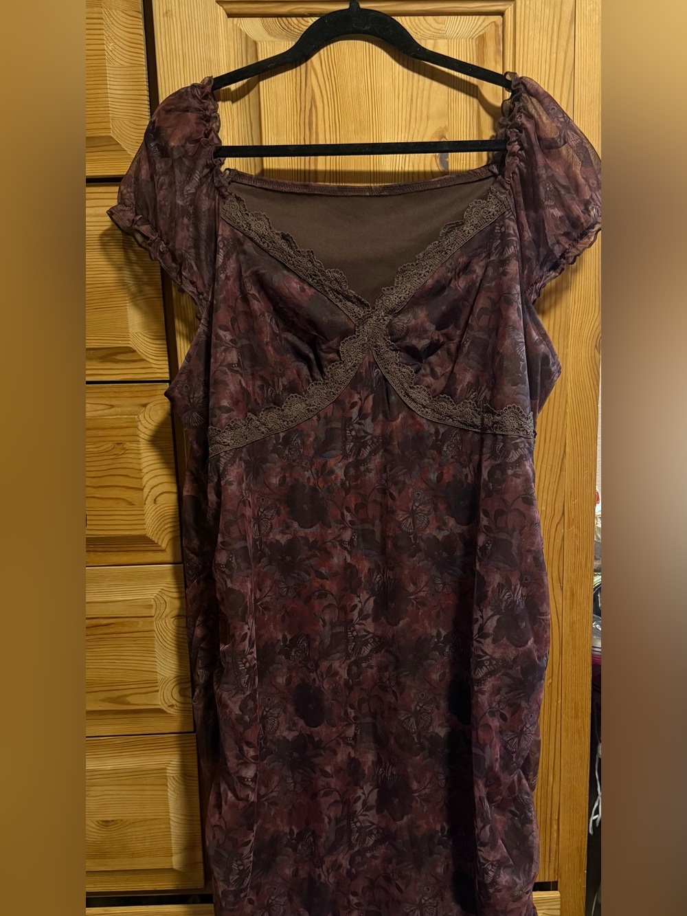 Plus Size Floral Butterfly Lace Trim Plum Dress
